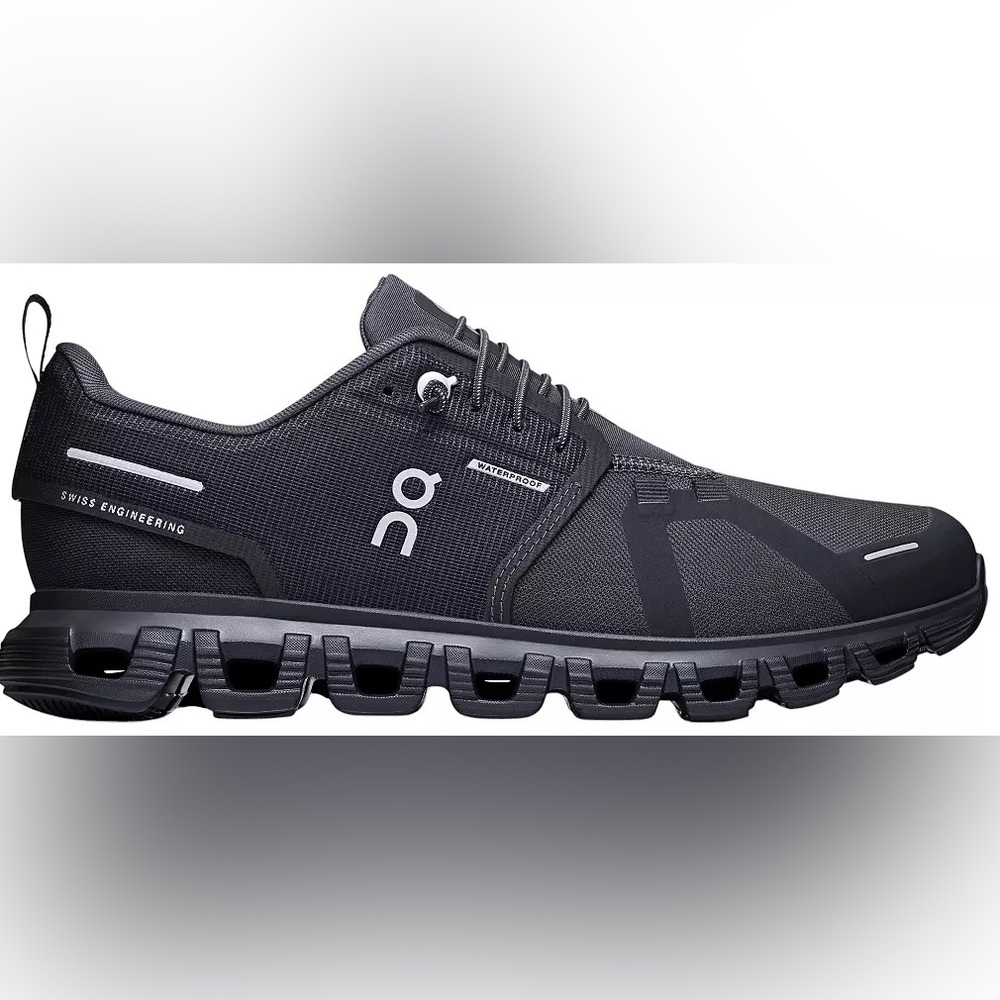 On Cloud Running Women’s Black Waterproof Shoes